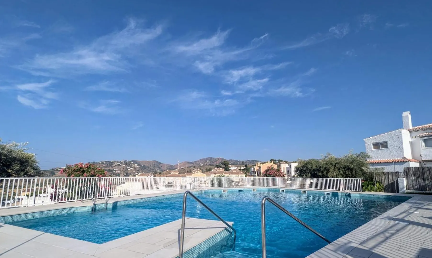 Homestay Sunset View Apartment Nerja